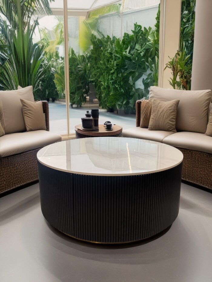 Central round COffee table