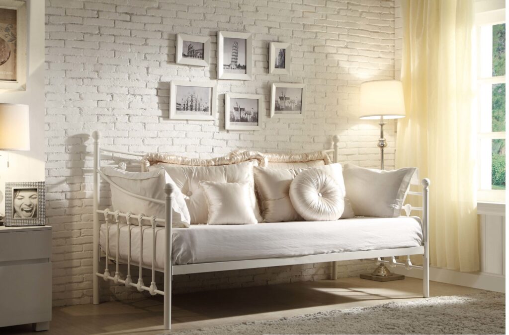 Avon Day Bed With Trundle Day Bed Furniture Online