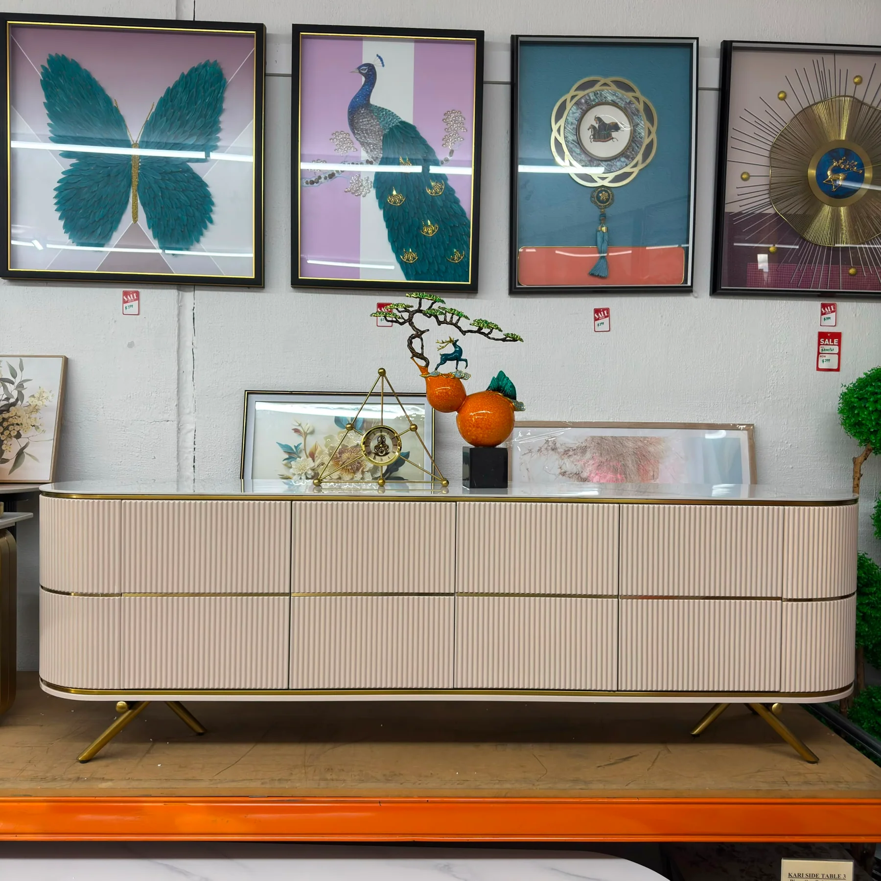 Regalia Luxury TV Unit - Image 2